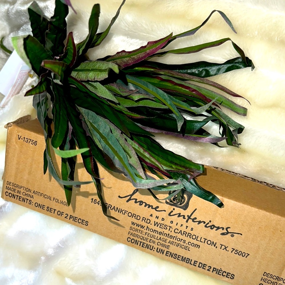 NEW! Set of 2! Home Interiors Small Spider Bush